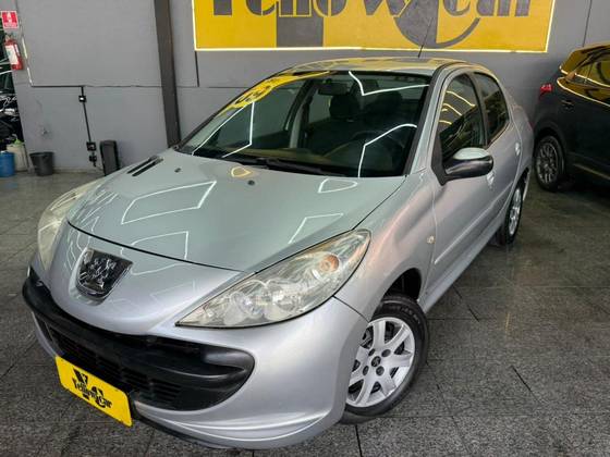 PEUGEOT 207 1.4 XR PASSION 8V FLEX 4P MANUAL
